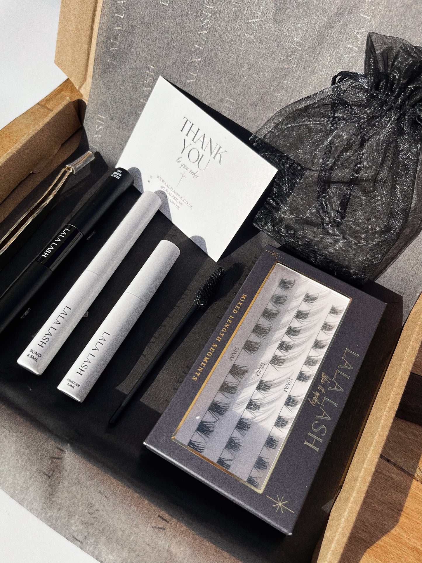 Luxury DIY lash extension saver bundle - add your free box of lashes to basket and discount will be automatically applied at checkout