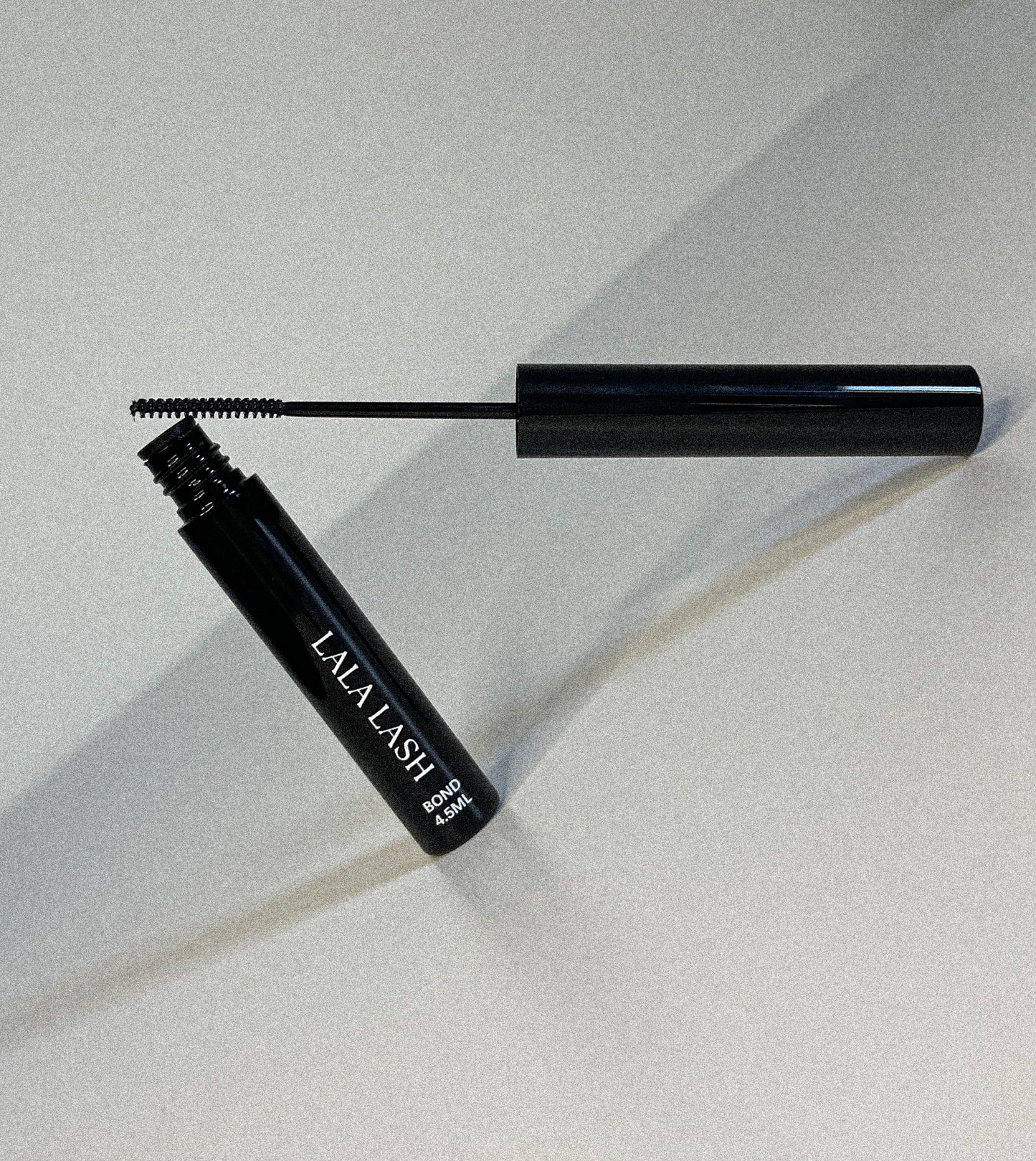 Black LaLa Lash Bond